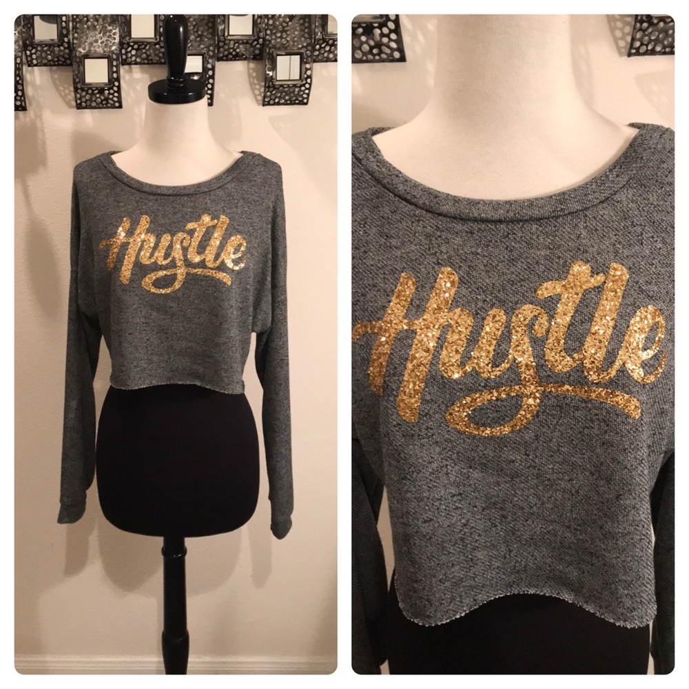 HUSTLE LONG SLEEVE CROP TOP